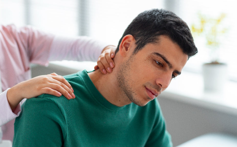 Wie legt man eine Schulterstütze an?