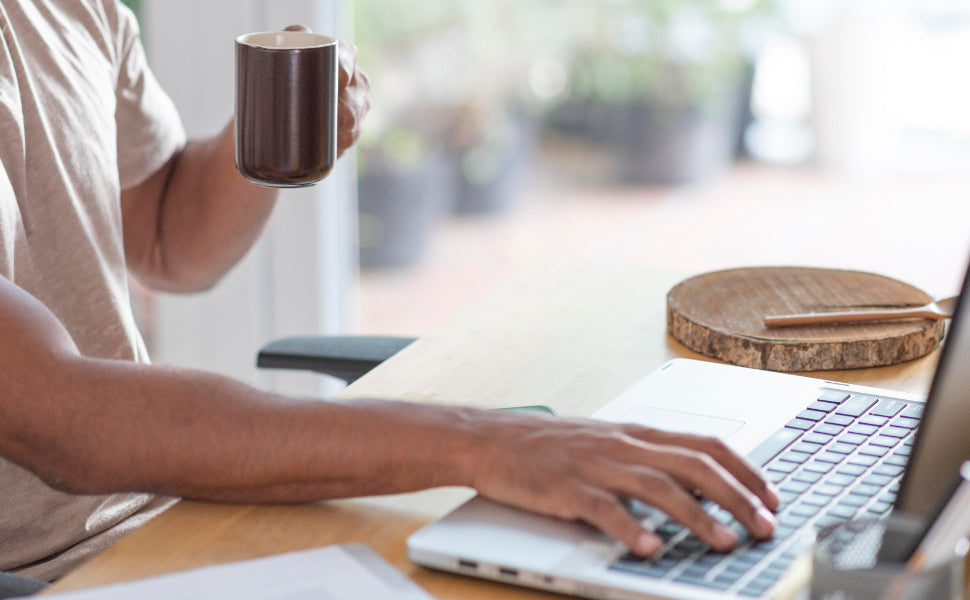 Selecting the Best Everyday Elbow Support Balancing Comfort and Stability for Active Living