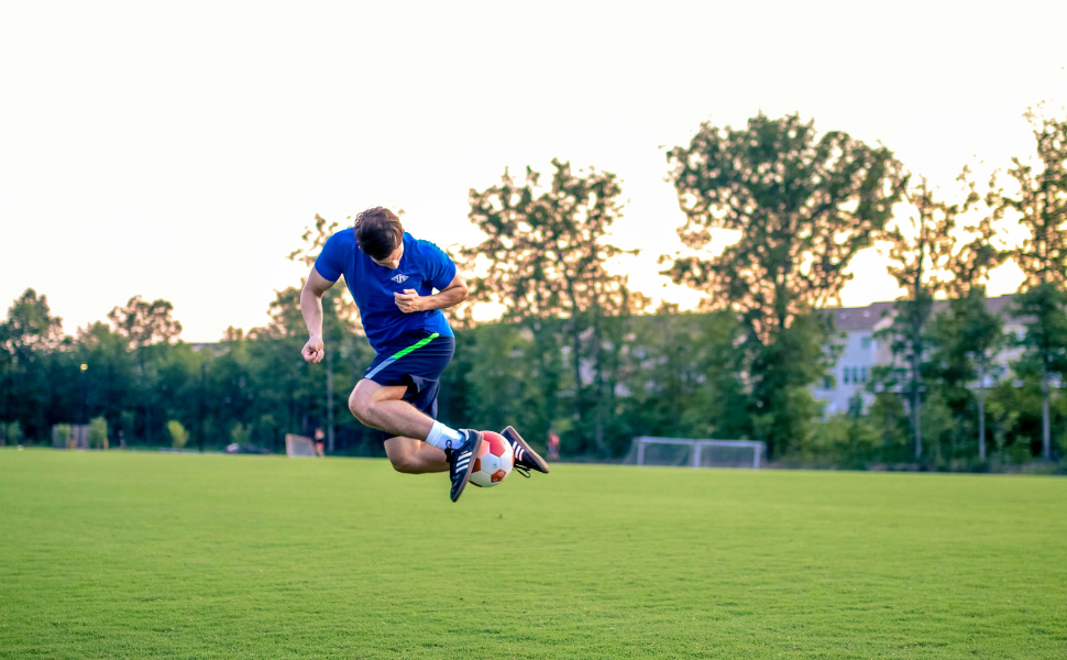 Find Targeted Relief and Support with Fivali Adjustable Running Knee Brace