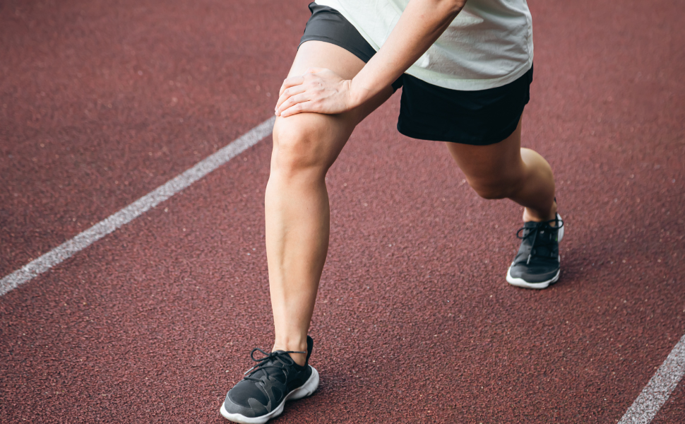 What Causes My Knee Clicks When Walking and Should I Worry?