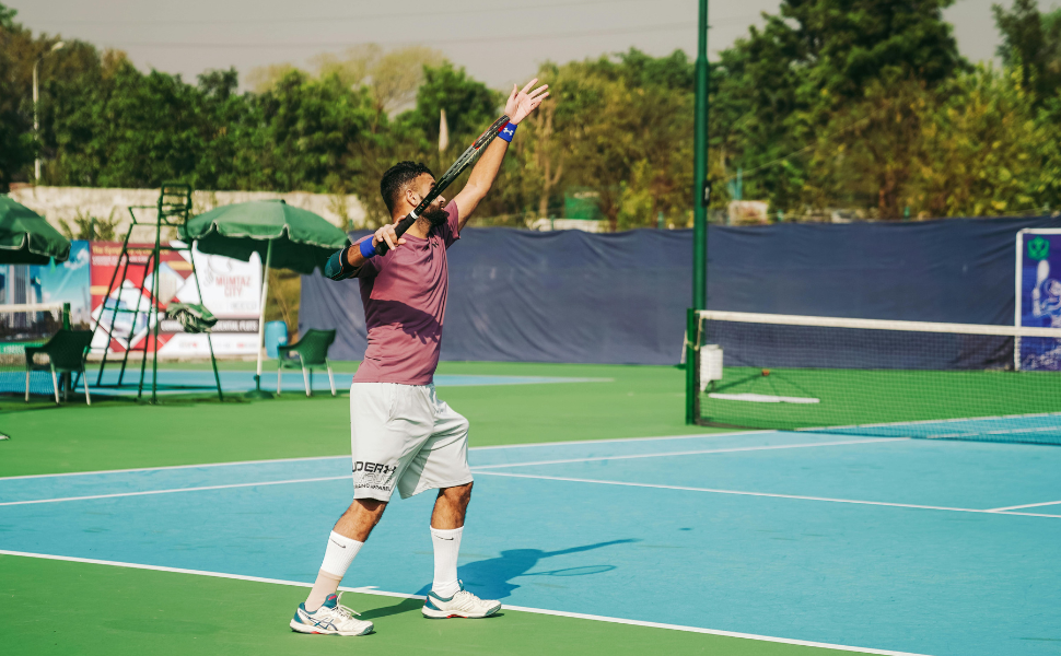Elevate Your Game with Fivali's Elbow Support for Tennis Elbow