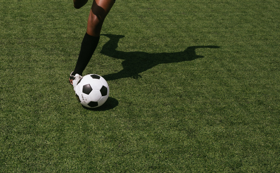 A Secure Fit and Enhanced Mobility: Fivali Ankle Support for Active Lifestyles
