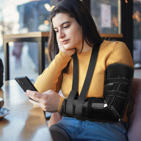 Fivali Elbow Compression Sleeve - News